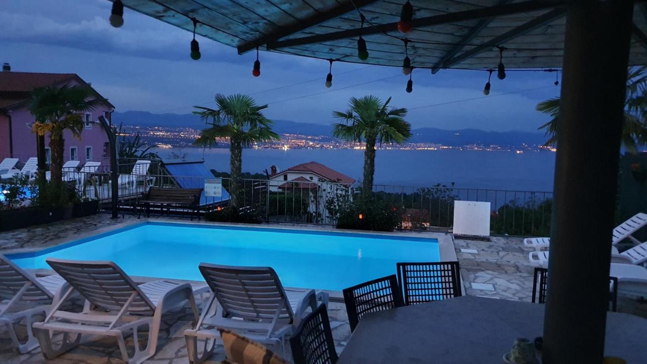 Apartments Kroatien Ловран Екстер'єр фото