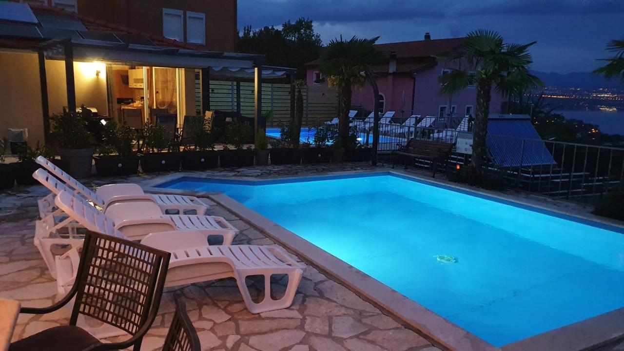 Apartments Kroatien Ловран Екстер'єр фото